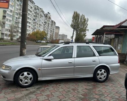 Сірий Опель Вектра, об'ємом двигуна 2 л та пробігом 210 тис. км за 2999 $, фото 4 на Automoto.ua