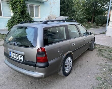 Сірий Опель Вектра, об'ємом двигуна 2 л та пробігом 256 тис. км за 1150 $, фото 3 на Automoto.ua