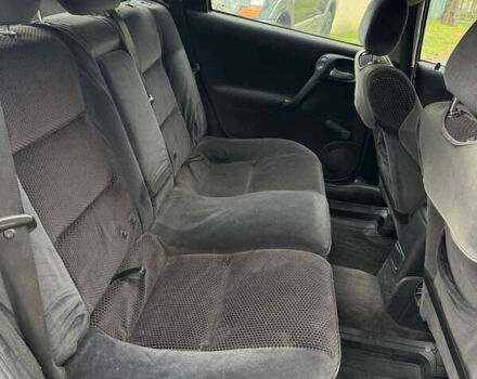 Серый Опель Вектра, объемом двигателя 2 л и пробегом 210 тыс. км за 2999 $, фото 12 на Automoto.ua