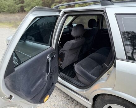 Серый Опель Вектра, объемом двигателя 1.8 л и пробегом 245 тыс. км за 2750 $, фото 7 на Automoto.ua