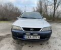 Сірий Опель Вектра, об'ємом двигуна 2 л та пробігом 300 тис. км за 600 $, фото 1 на Automoto.ua