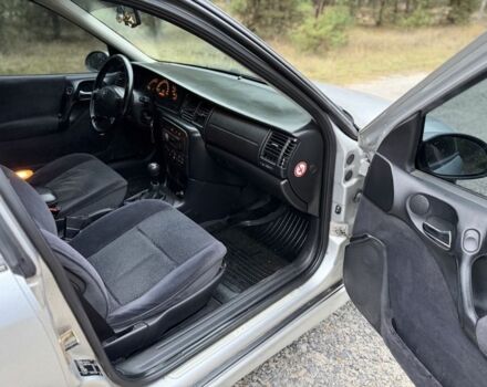 Серый Опель Вектра, объемом двигателя 1.8 л и пробегом 245 тыс. км за 2750 $, фото 9 на Automoto.ua