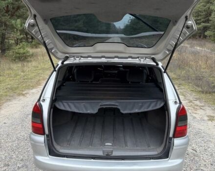 Серый Опель Вектра, объемом двигателя 1.8 л и пробегом 245 тыс. км за 2750 $, фото 13 на Automoto.ua