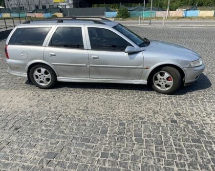 Сірий Опель Вектра, об'ємом двигуна 2 л та пробігом 327 тис. км за 2550 $, фото 6 на Automoto.ua