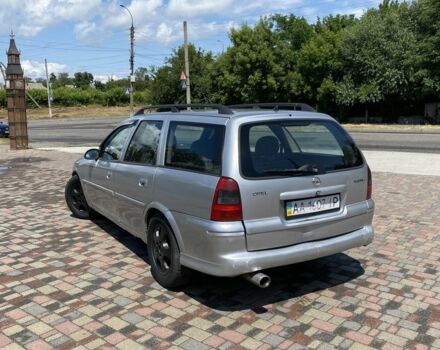 Сірий Опель Вектра, об'ємом двигуна 2 л та пробігом 387 тис. км за 1700 $, фото 3 на Automoto.ua