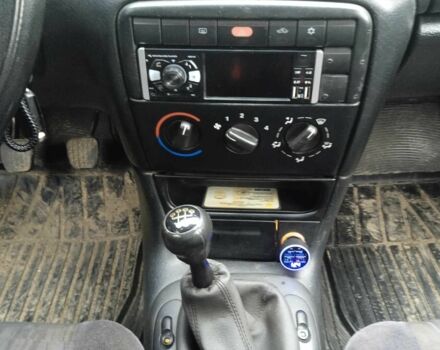 Сірий Опель Вектра, об'ємом двигуна 1.6 л та пробігом 278 тис. км за 1800 $, фото 7 на Automoto.ua