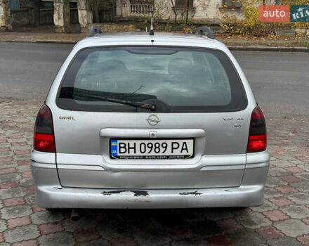 Серый Опель Вектра, объемом двигателя 2 л и пробегом 210 тыс. км за 2999 $, фото 7 на Automoto.ua