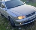 Сірий Опель Вектра, об'ємом двигуна 2.02 л та пробігом 300 тис. км за 2199 $, фото 6 на Automoto.ua