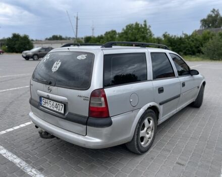 Сірий Опель Вектра, об'ємом двигуна 2 л та пробігом 300 тис. км за 1400 $, фото 4 на Automoto.ua