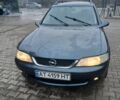 Сірий Опель Вектра, об'ємом двигуна 2 л та пробігом 333 тис. км за 2500 $, фото 1 на Automoto.ua