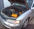 Сірий Опель Вектра, об'ємом двигуна 2 л та пробігом 329 тис. км за 2576 $, фото 3 на Automoto.ua
