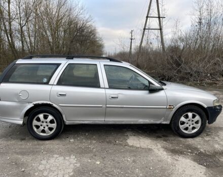 Серый Опель Вектра, объемом двигателя 2 л и пробегом 340 тыс. км за 1300 $, фото 3 на Automoto.ua