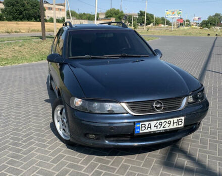 Серый Опель Вектра, объемом двигателя 2.22 л и пробегом 400 тыс. км за 3800 $, фото 2 на Automoto.ua