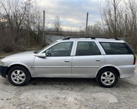 Серый Опель Вектра, объемом двигателя 2 л и пробегом 340 тыс. км за 1300 $, фото 7 на Automoto.ua