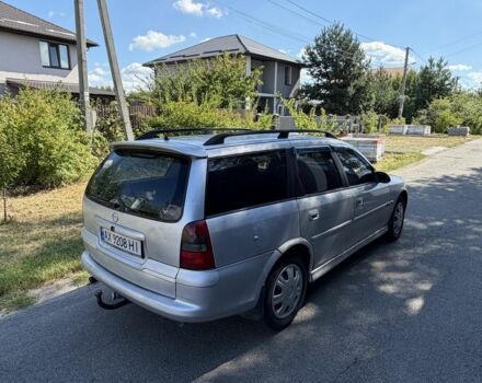 Сірий Опель Вектра, об'ємом двигуна 2 л та пробігом 245 тис. км за 1446 $, фото 6 на Automoto.ua