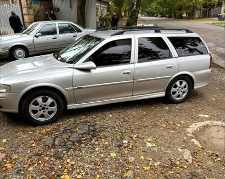 Серый Опель Вектра, объемом двигателя 2 л и пробегом 420 тыс. км за 1840 $, фото 4 на Automoto.ua