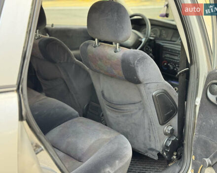 Сірий Опель Вектра, об'ємом двигуна 1.8 л та пробігом 300 тис. км за 1600 $, фото 10 на Automoto.ua