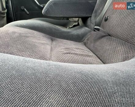 Сірий Опель Вектра, об'ємом двигуна 2 л та пробігом 250 тис. км за 1999 $, фото 37 на Automoto.ua