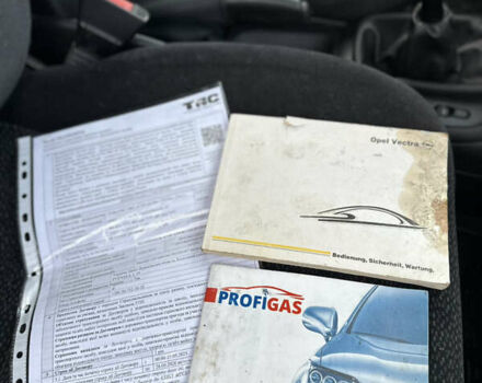 Сірий Опель Вектра, об'ємом двигуна 1.8 л та пробігом 260 тис. км за 3400 $, фото 26 на Automoto.ua