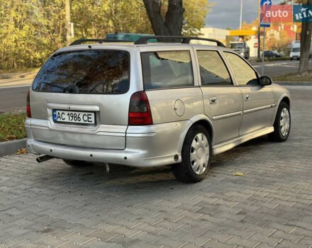 Сірий Опель Вектра, об'ємом двигуна 1.8 л та пробігом 300 тис. км за 1600 $, фото 2 на Automoto.ua