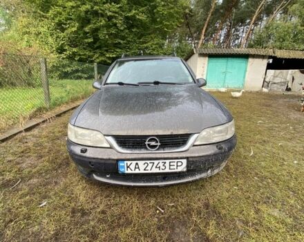 Серый Опель Вектра, объемом двигателя 2 л и пробегом 490 тыс. км за 2600 $, фото 4 на Automoto.ua