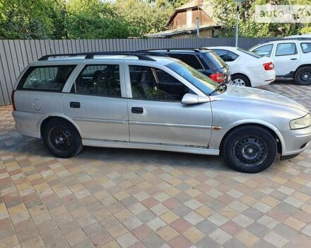 Серый Опель Вектра, объемом двигателя 2 л и пробегом 318 тыс. км за 2150 $, фото 7 на Automoto.ua