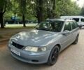 Серый Опель Вектра, объемом двигателя 2 л и пробегом 285 тыс. км за 1400 $, фото 1 на Automoto.ua