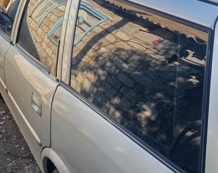 Серый Опель Вектра, объемом двигателя 1 л и пробегом 4 тыс. км за 950 $, фото 1 на Automoto.ua