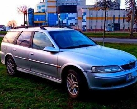 Сірий Опель Вектра, об'ємом двигуна 2 л та пробігом 270 тис. км за 2073 $, фото 2 на Automoto.ua