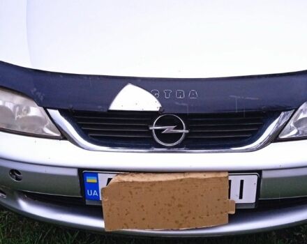 Сірий Опель Вектра, об'ємом двигуна 2 л та пробігом 330 тис. км за 1104 $, фото 2 на Automoto.ua