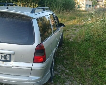 Сірий Опель Вектра, об'ємом двигуна 2.02 л та пробігом 300 тис. км за 2199 $, фото 2 на Automoto.ua