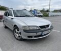 Сірий Опель Вектра, об'ємом двигуна 2 л та пробігом 300 тис. км за 1400 $, фото 9 на Automoto.ua