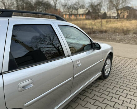 Сірий Опель Вектра, об'ємом двигуна 1.8 л та пробігом 260 тис. км за 3400 $, фото 17 на Automoto.ua