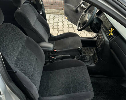 Сірий Опель Вектра, об'ємом двигуна 1.8 л та пробігом 260 тис. км за 3400 $, фото 35 на Automoto.ua