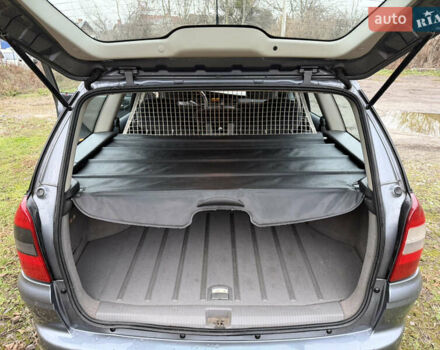 Сірий Опель Вектра, об'ємом двигуна 1.8 л та пробігом 216 тис. км за 3300 $, фото 14 на Automoto.ua