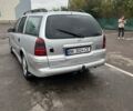 Серый Опель Вектра, объемом двигателя 2 л и пробегом 299 тыс. км за 2200 $, фото 3 на Automoto.ua