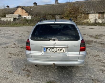 Опель Вектра 2001 в Дубно на Automoto.ua Серый Опель Вектра, объемом двигателя 2.2 л и пробегом 300 тыс. км за 1450 $, фото 2 на Automoto.ua