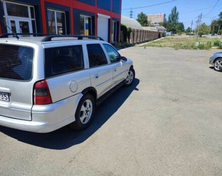 Сірий Опель Вектра, об'ємом двигуна 2 л та пробігом 200 тис. км за 1000 $, фото 4 на Automoto.ua