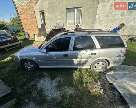 Серый Опель Вектра, объемом двигателя 2 л и пробегом 200 тыс. км за 1500 $, фото 5 на Automoto.ua