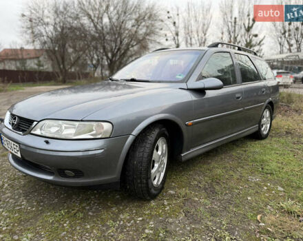 Сірий Опель Вектра, об'ємом двигуна 1.8 л та пробігом 216 тис. км за 3300 $, фото 4 на Automoto.ua