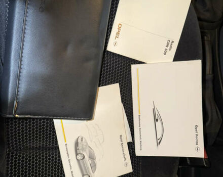 Сірий Опель Вектра, об'ємом двигуна 1.8 л та пробігом 216 тис. км за 3300 $, фото 29 на Automoto.ua