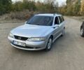 Сірий Опель Вектра, об'ємом двигуна 2 л та пробігом 325 тис. км за 1560 $, фото 1 на Automoto.ua
