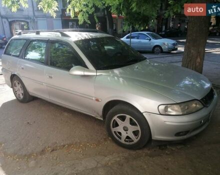 Серый Опель Вектра, объемом двигателя 2.17 л и пробегом 400 тыс. км за 2800 $, фото 4 на Automoto.ua