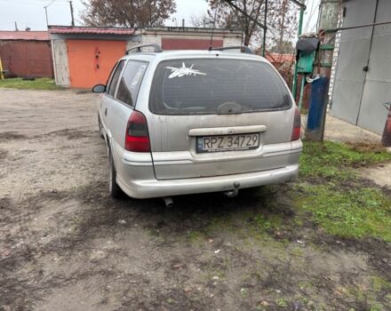 Серый Опель Вектра, объемом двигателя 0 л и пробегом 377 тыс. км за 850 $, фото 2 на Automoto.ua