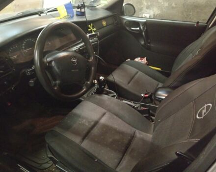 Серый Опель Вектра, объемом двигателя 2 л и пробегом 340 тыс. км за 828 $, фото 1 на Automoto.ua