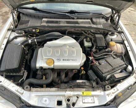 Серый Опель Вектра, объемом двигателя 1.8 л и пробегом 211 тыс. км за 3000 $, фото 6 на Automoto.ua