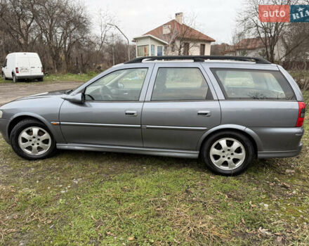 Сірий Опель Вектра, об'ємом двигуна 1.8 л та пробігом 216 тис. км за 3300 $, фото 9 на Automoto.ua