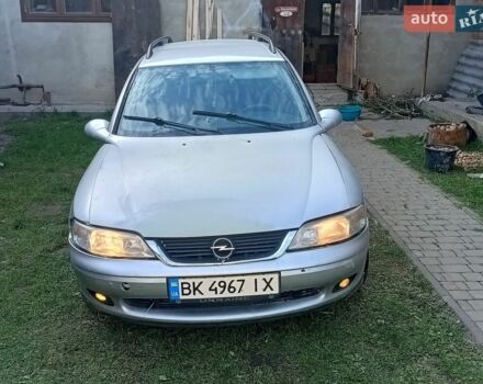 Сірий Опель Вектра, об'ємом двигуна 2.2 л та пробігом 445 тис. км за 1800 $, фото 1 на Automoto.ua