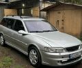 Сірий Опель Вектра, об'ємом двигуна 2.2 л та пробігом 392 тис. км за 3500 $, фото 1 на Automoto.ua