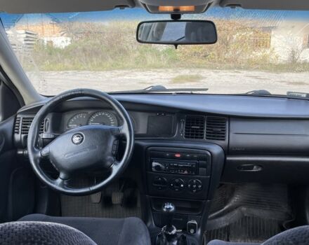 Опель Вектра 2001 в Радивилове на Automoto.ua Серый Опель Вектра, объемом двигателя 2.2 л и пробегом 300 тыс. км за 1300 $, фото 4 на Automoto.ua
